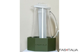 Caraffa refrigerata con base personalizzabile