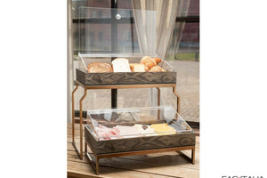 Alzata a 2 piani con espositori refrigerati Alzata a 2 piani con espositori refrigerati