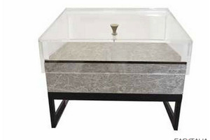 Alzata con espositore refrigerato e coperchio Alzata con espositore refrigerato e coperchio